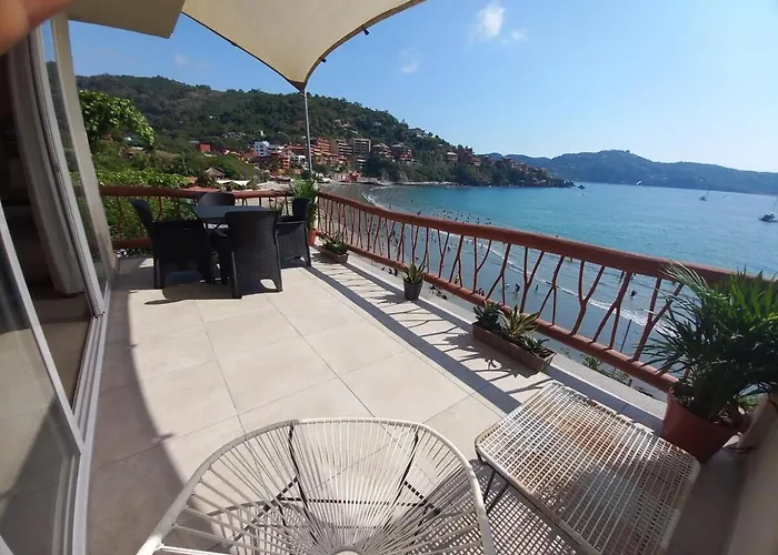 La Odisea Zihuatanejo
